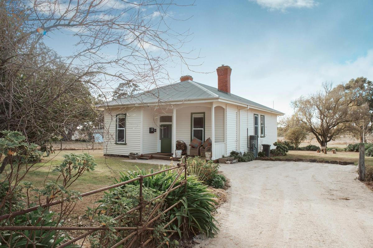 Overseers Cottage Mooramong Estate