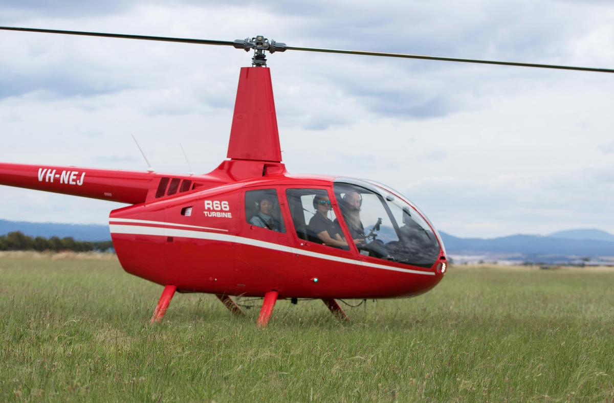 Red Robinson R66 Turbine