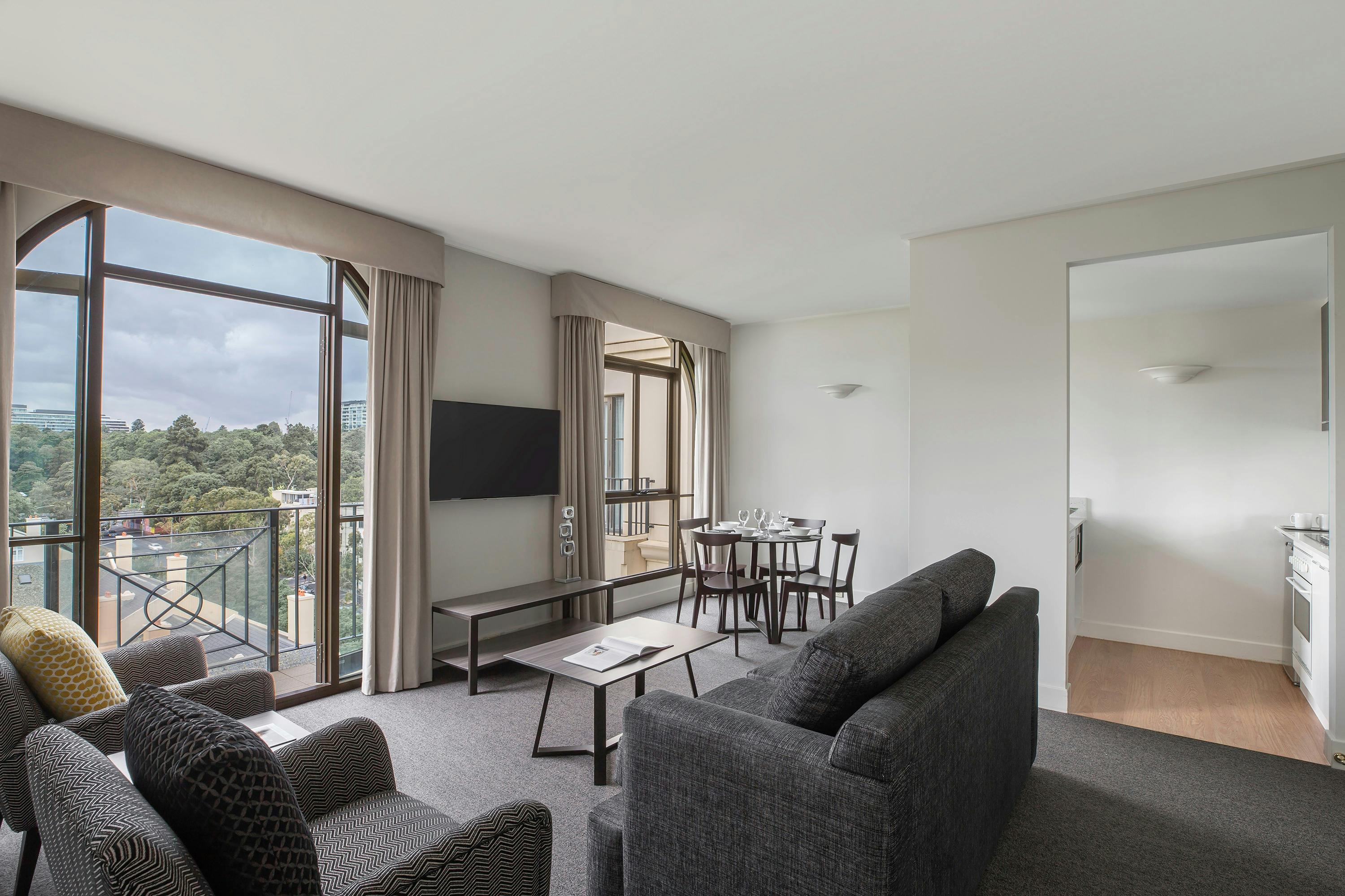Mantra on Jolimont - 1 Bedroom Apartment