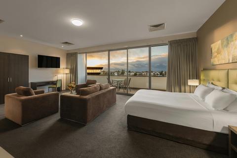 Panoramic View Studio Apartment