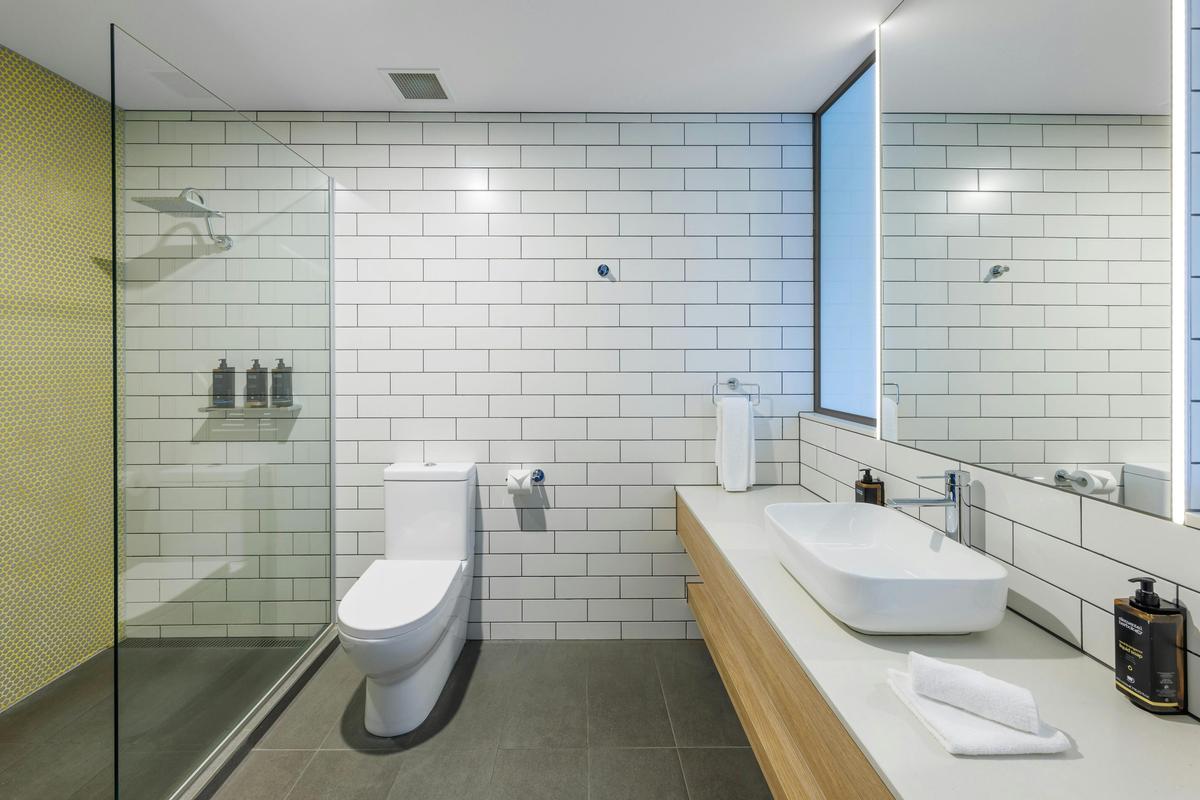 Spacious Bathroom