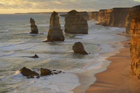 12 Apostles
