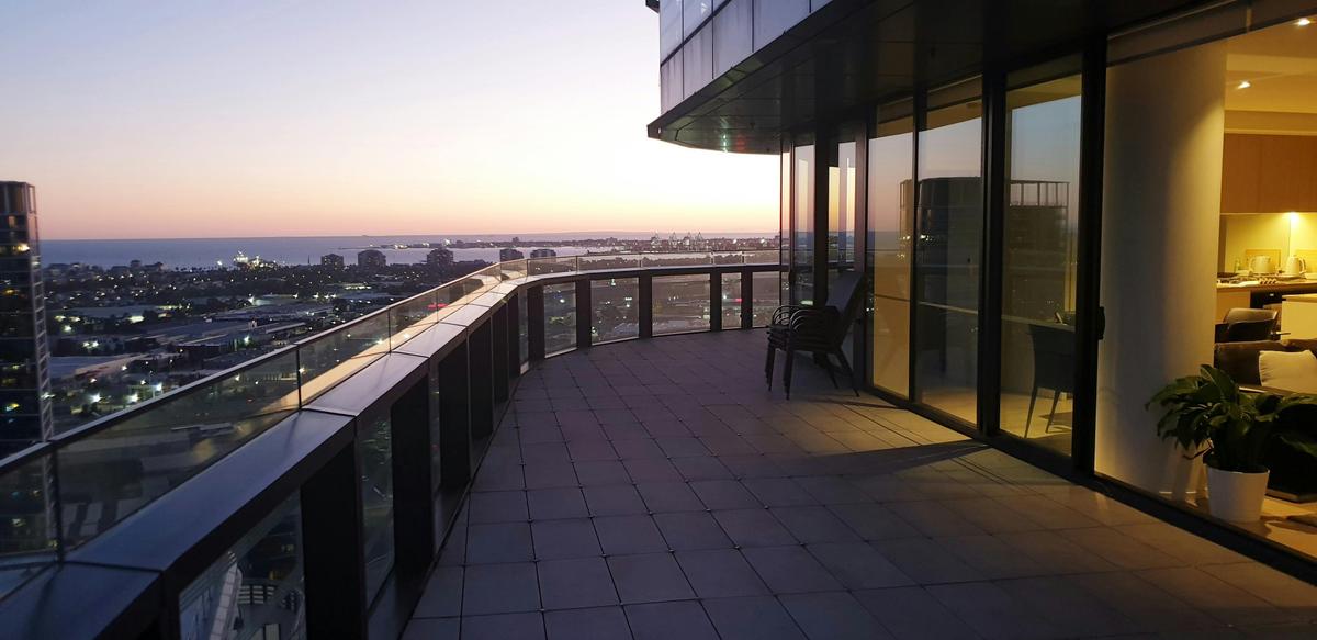 From the balcony, you get sensational views of the Port Phillip Bay.