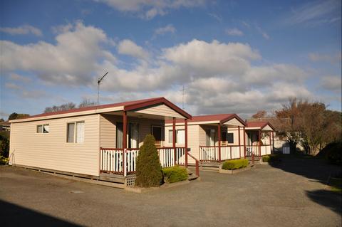 Miner's Retreat Motel Cabin