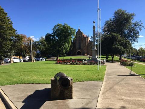 Memorial Gardens Wangaratta