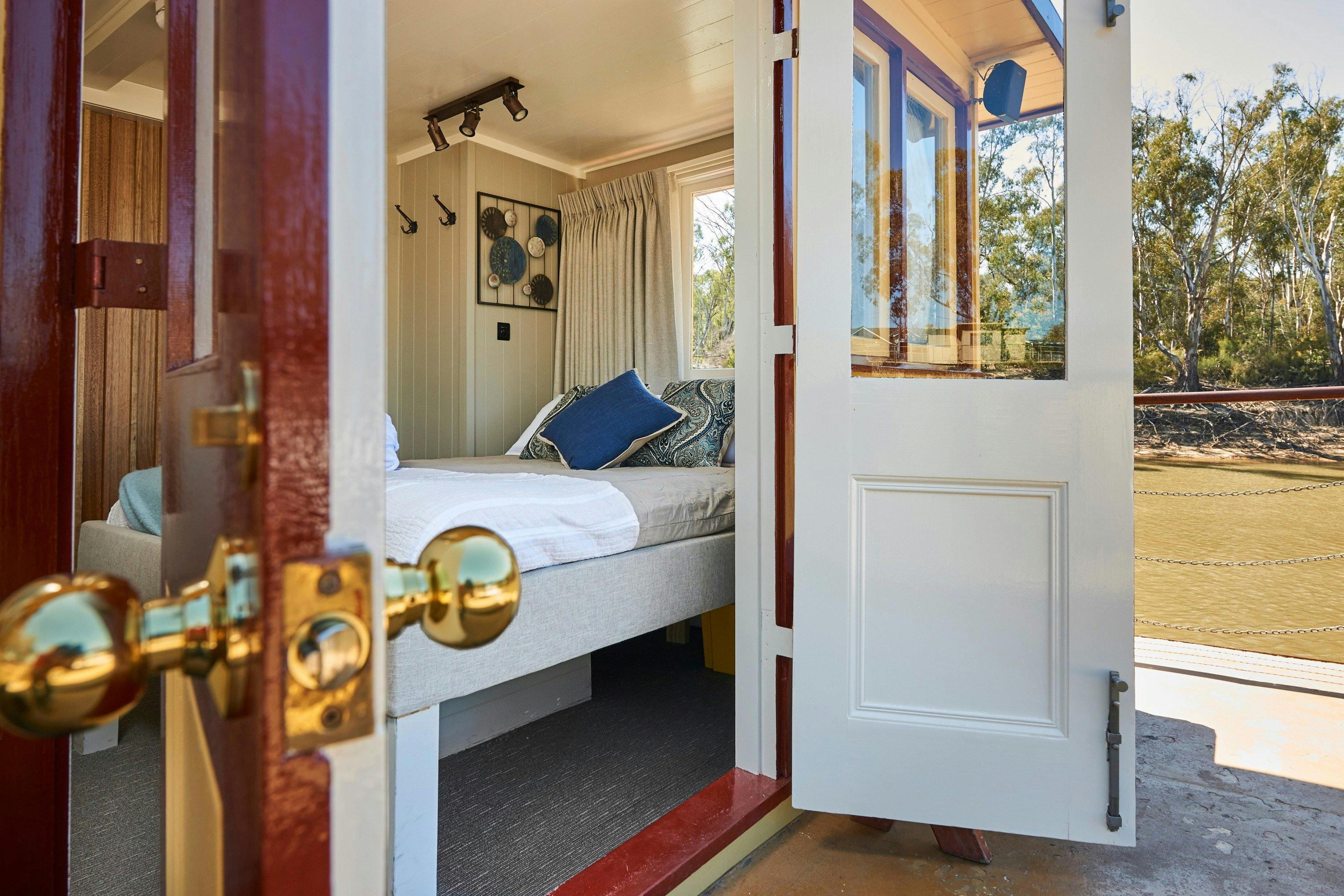 Emmylou Suite French Doors