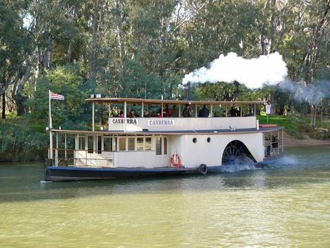 PS Canberra - Sightseeing River Cruises