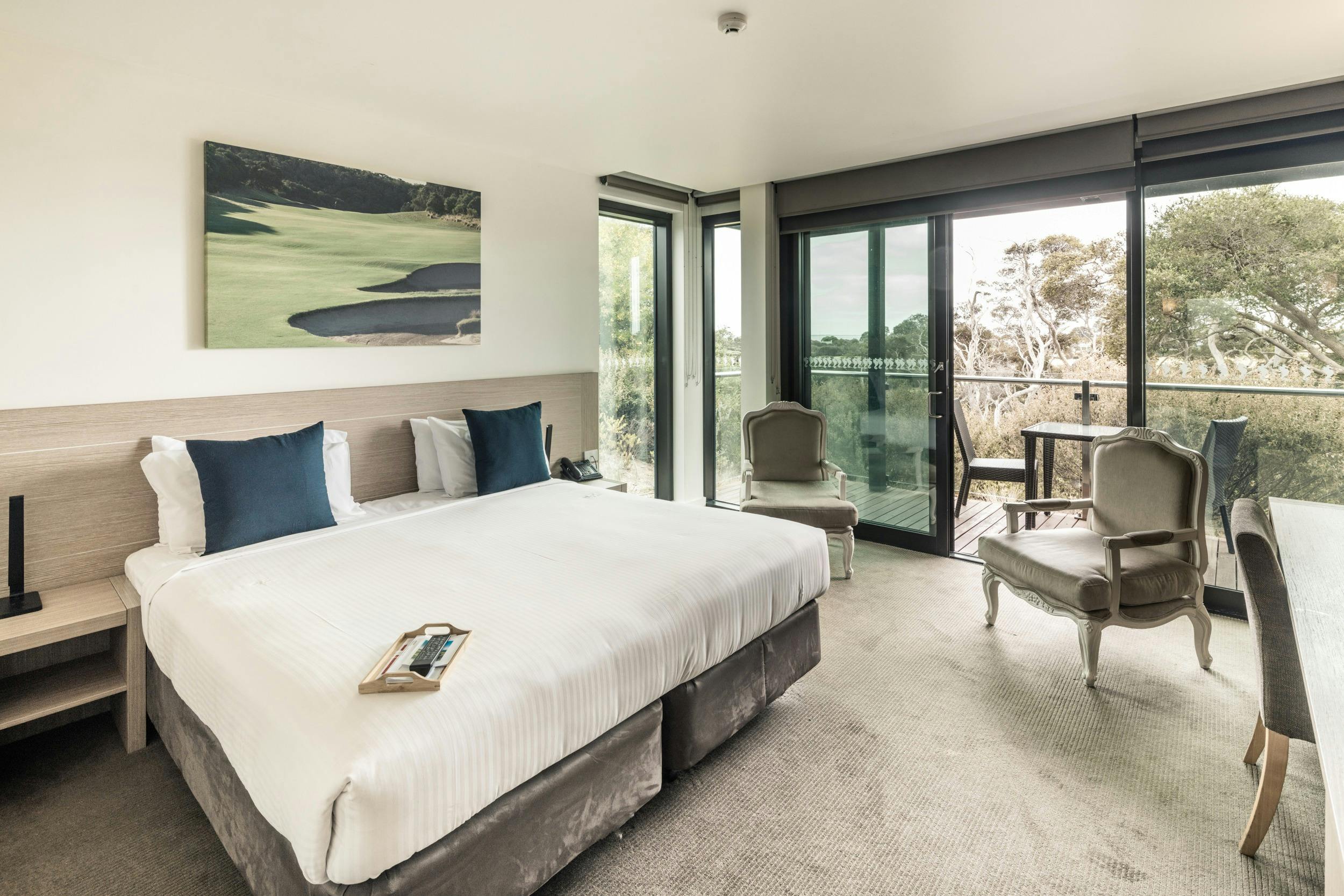 Privilege Room 1 King Bed Golf View and Balcony