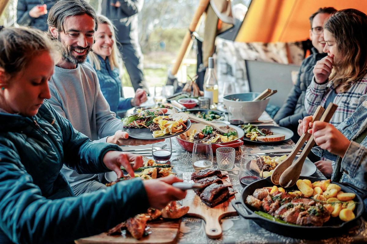 Feasting with Alpine Nature Experience at Mt Hotham