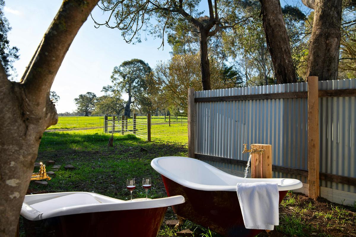 Moragoe Homestead Dry Bathing