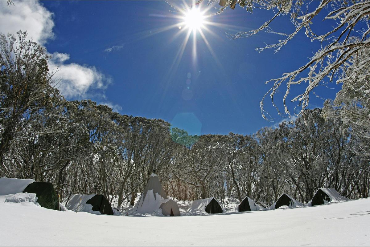 Snow camping at Mt Stirling