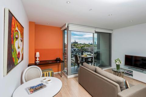 Bedroom Living/Dinning