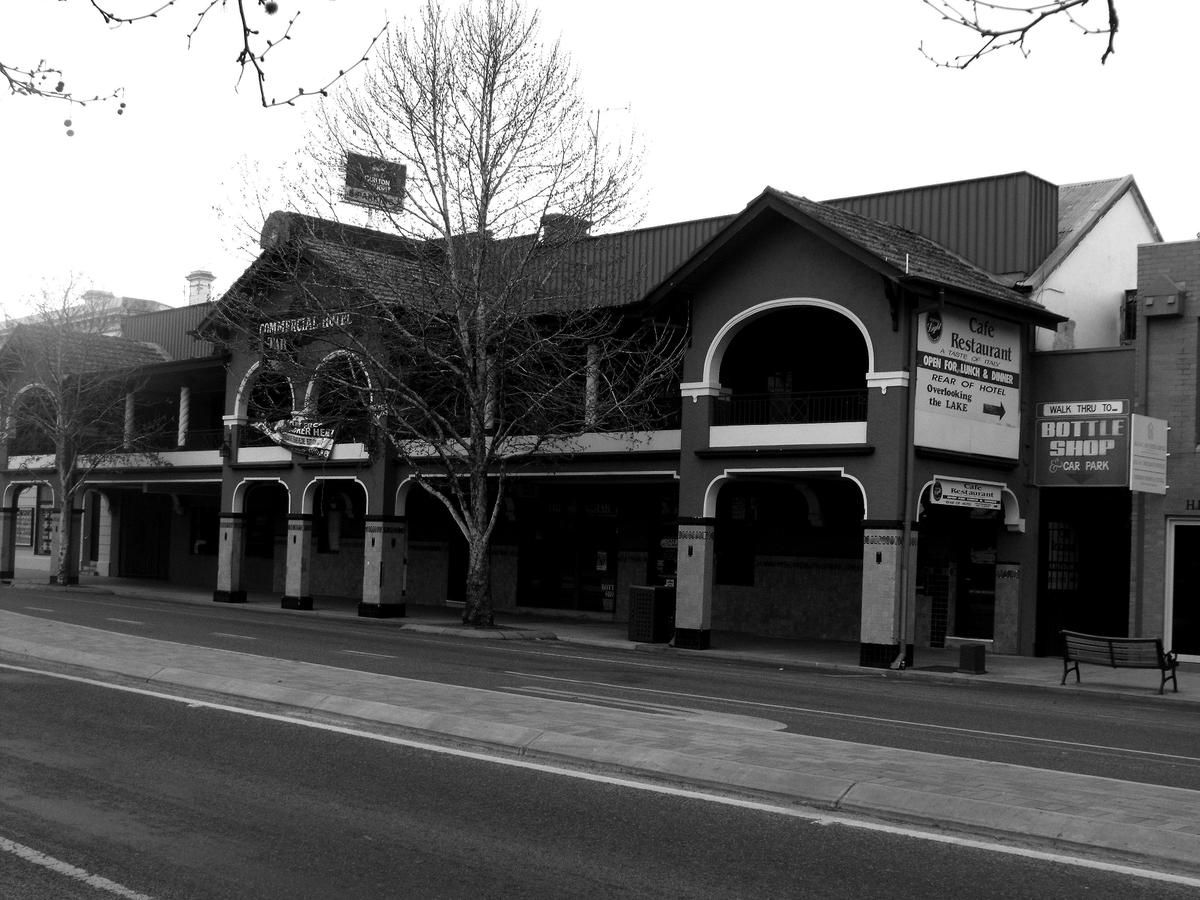 Commerical Hotel
