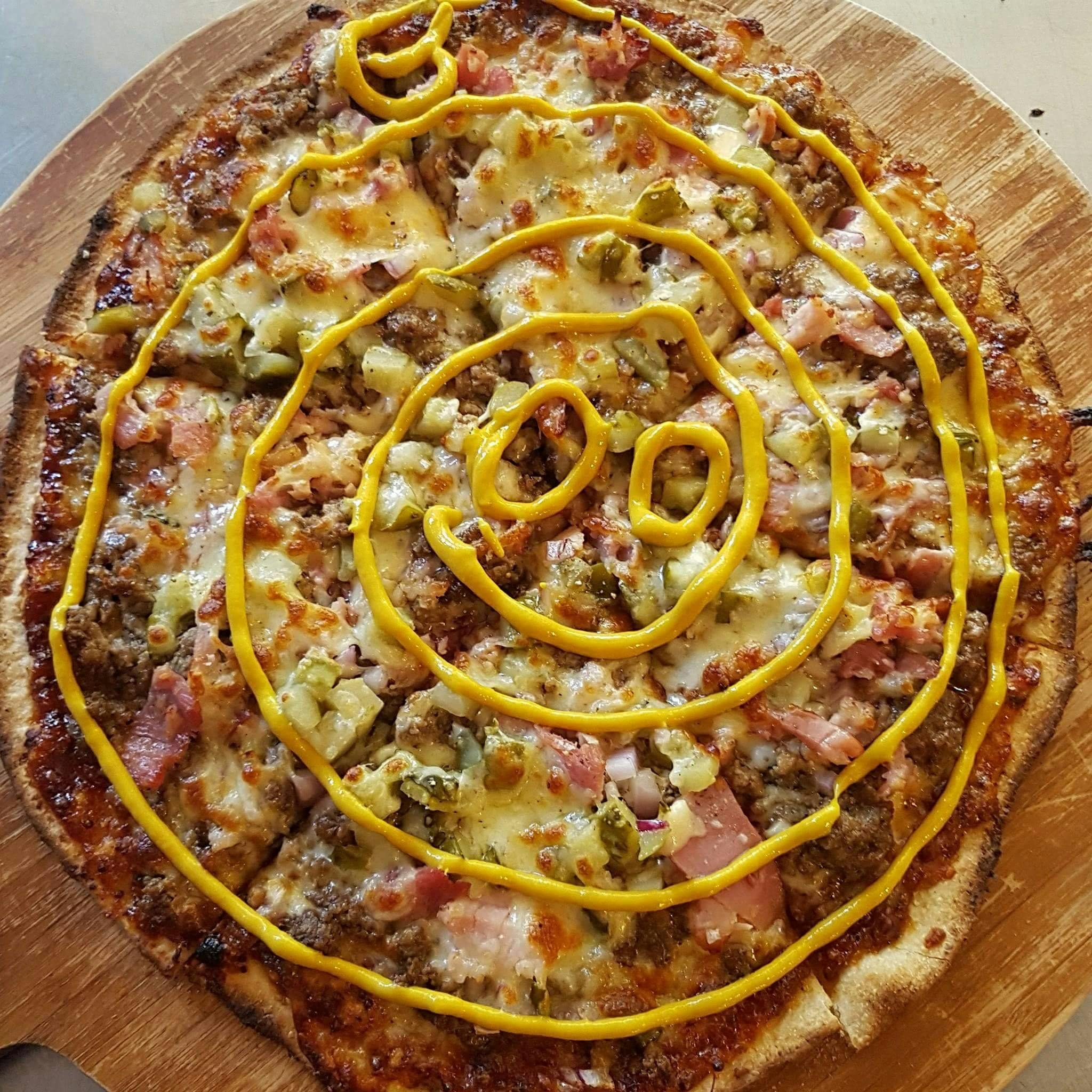 Cheeseburger Pizza