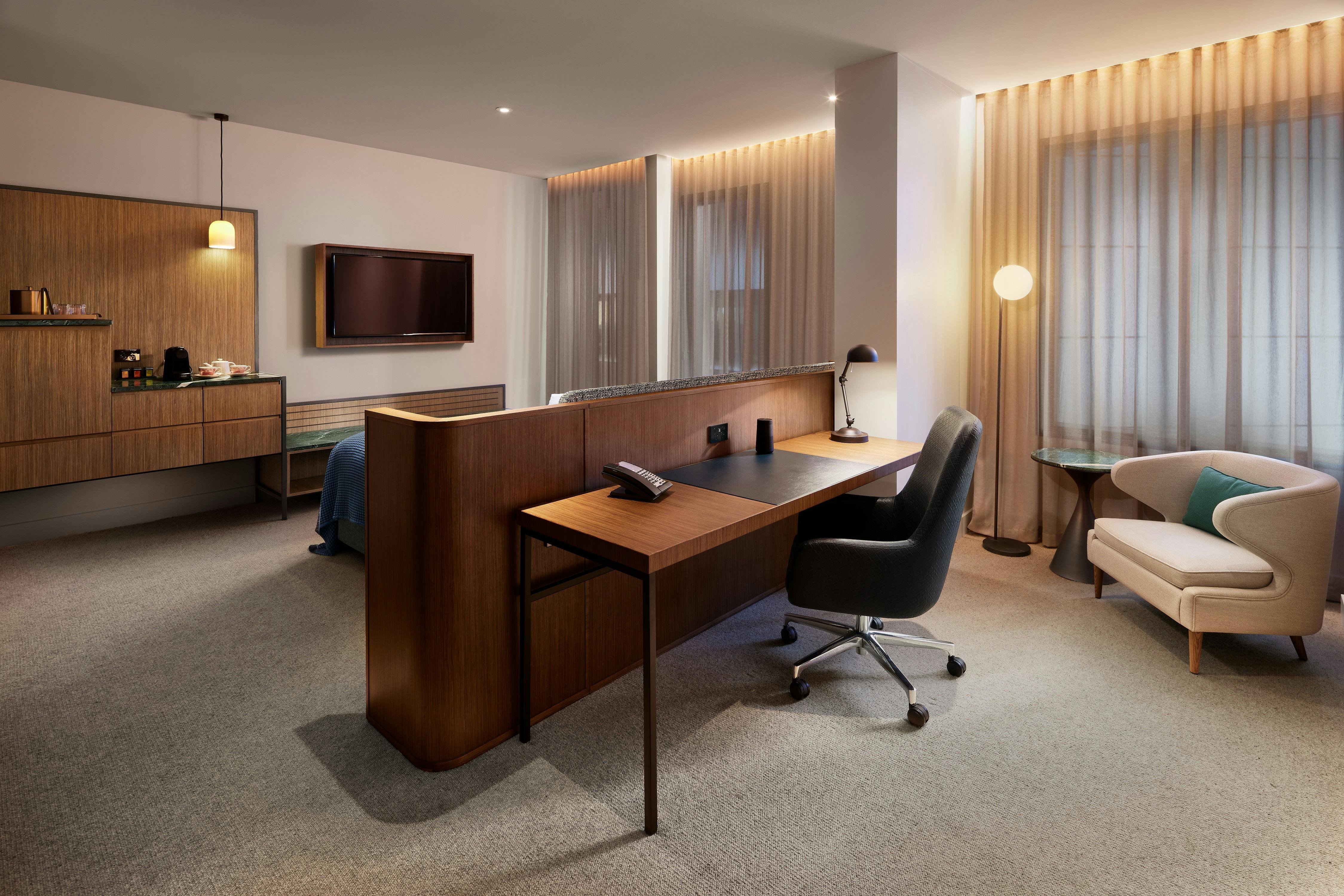 Executive Club King Room