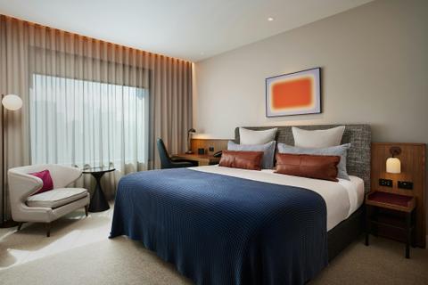 NEXT KING ROOM