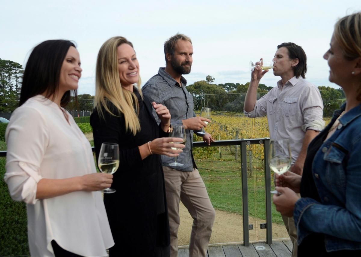 Tasting the cutting edge wines at Rare Hare, Willow Creek Vineyard