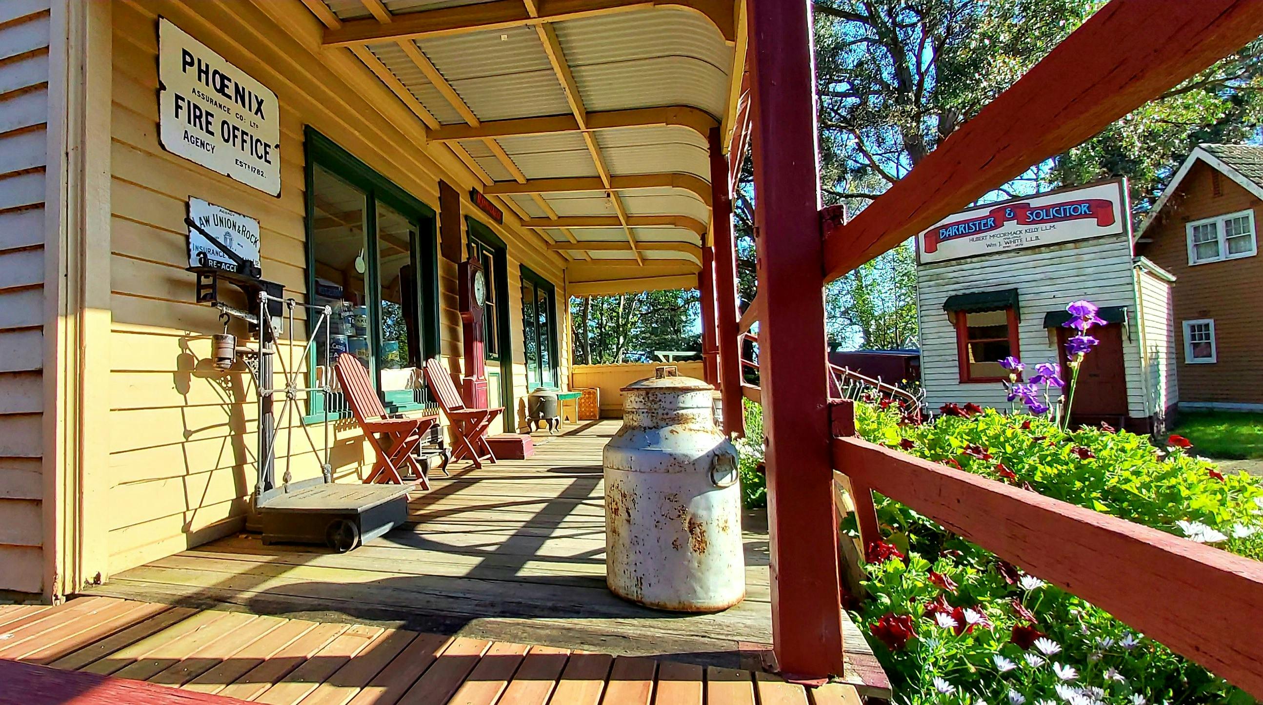 The front of the Narracan General Store