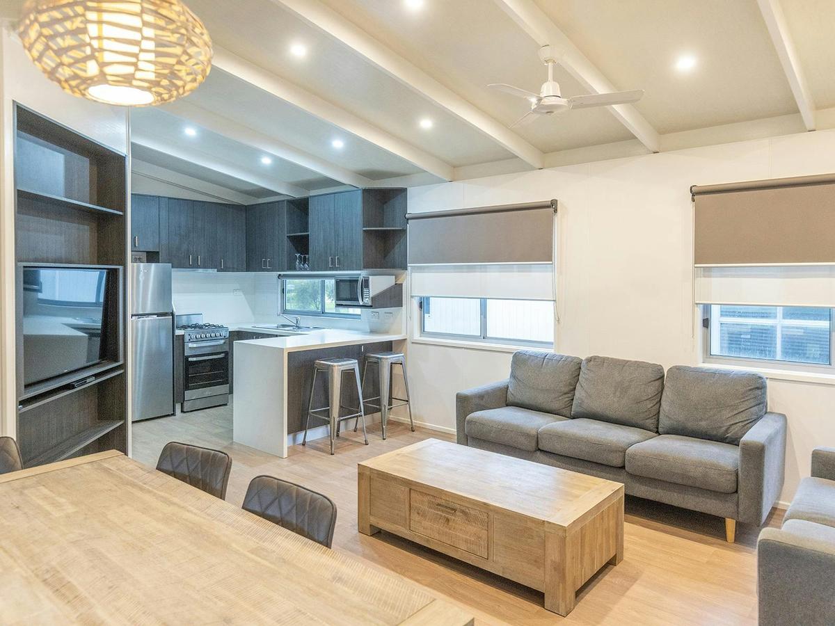 3 Bedroom Riverview Villa - Living