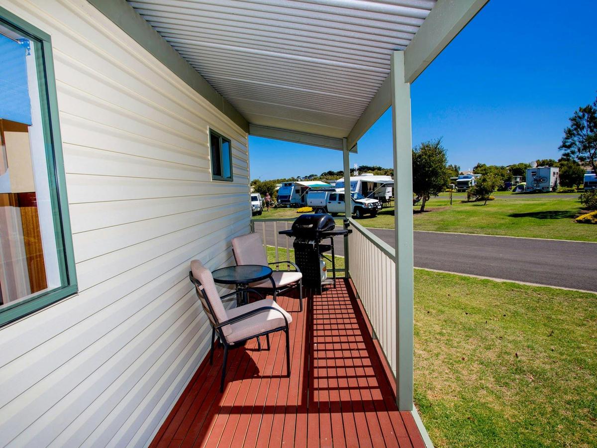 NRMA-WR-1901-1-Bedroom-Cabin