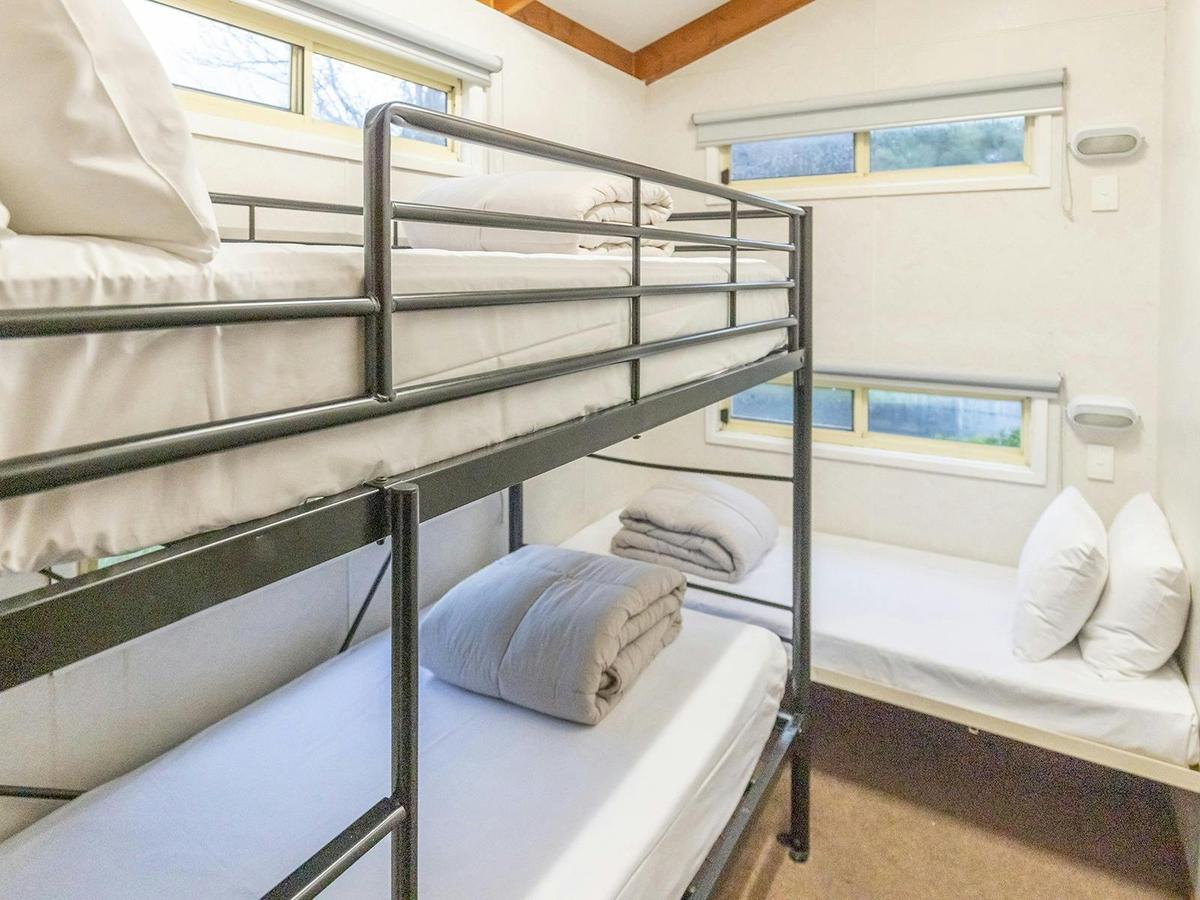 Family Cabin - Bedroom