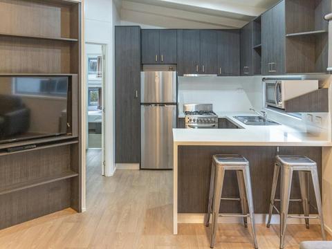 3 Bedroom Riverview Villa - Kitchen