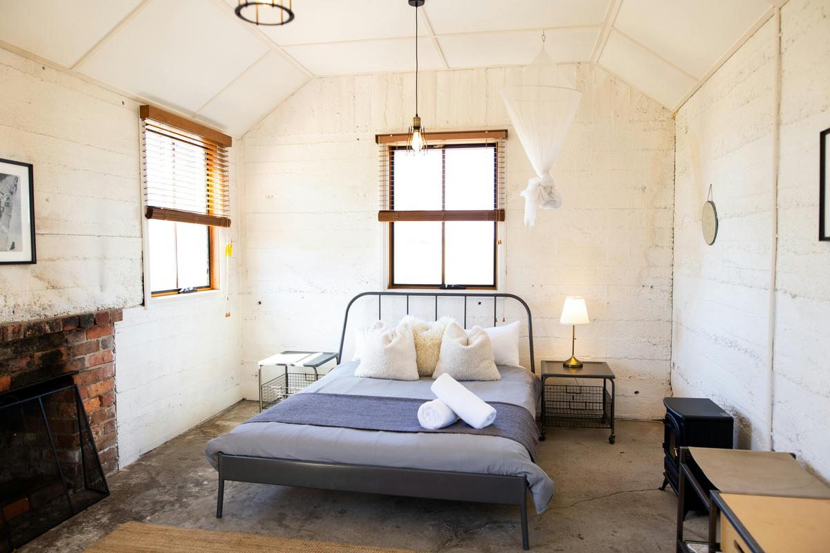 Queen Bedroom