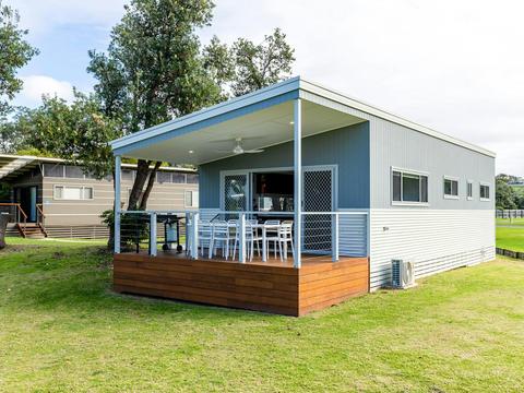 Riverside Deluxe Villa | Exterior