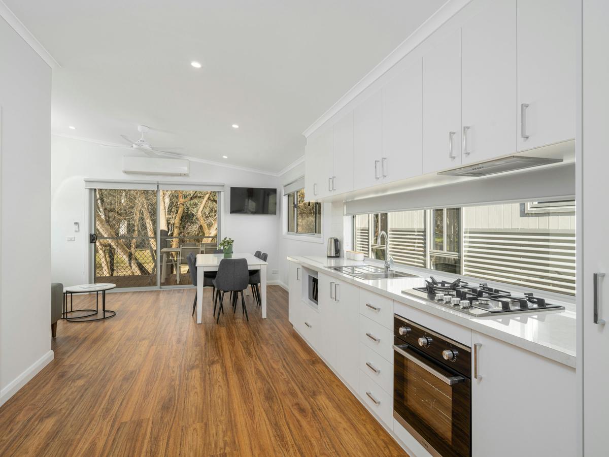 Full equipped kitchen