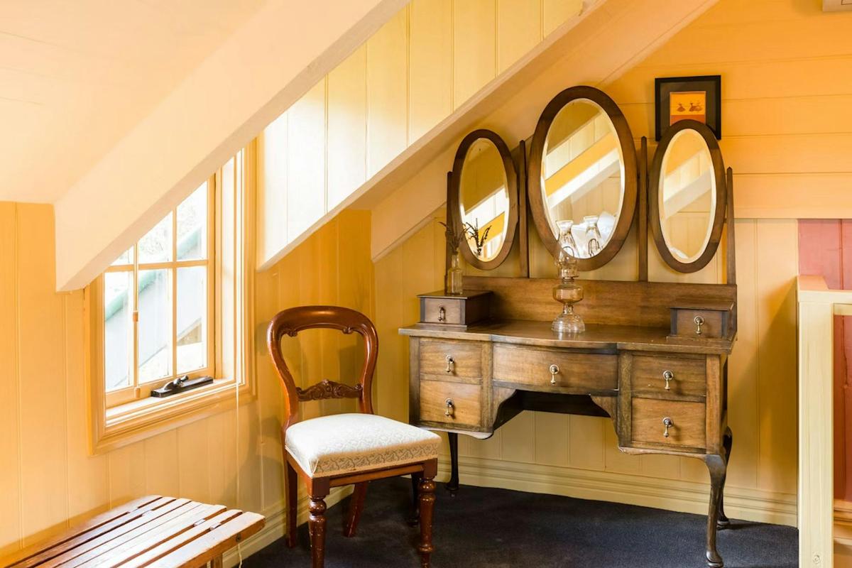 Lavender Cottage attic bedroom