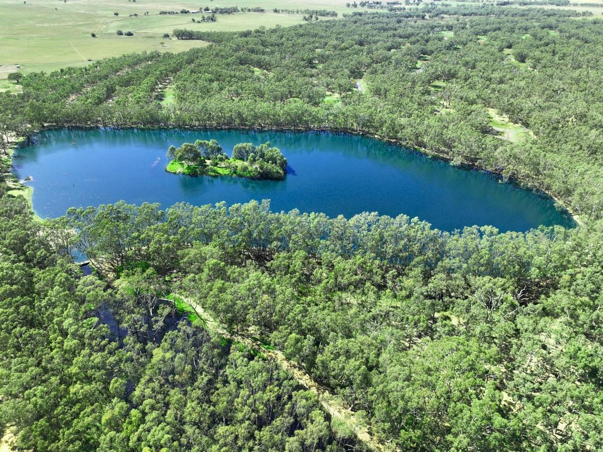 Nhill Lake aerial