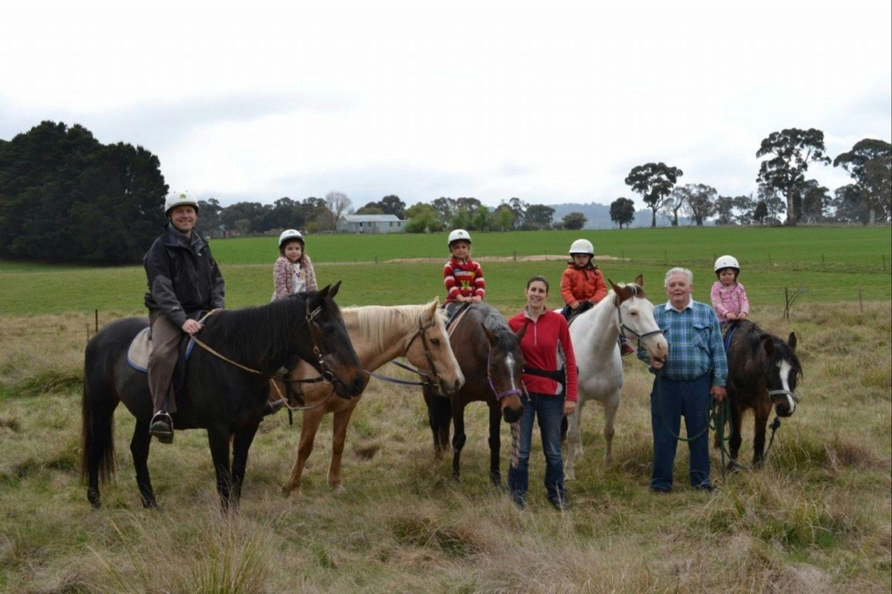 High Country Trail Rides, Oberon