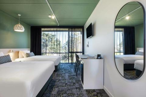 Nightcap at Morwell Hotel