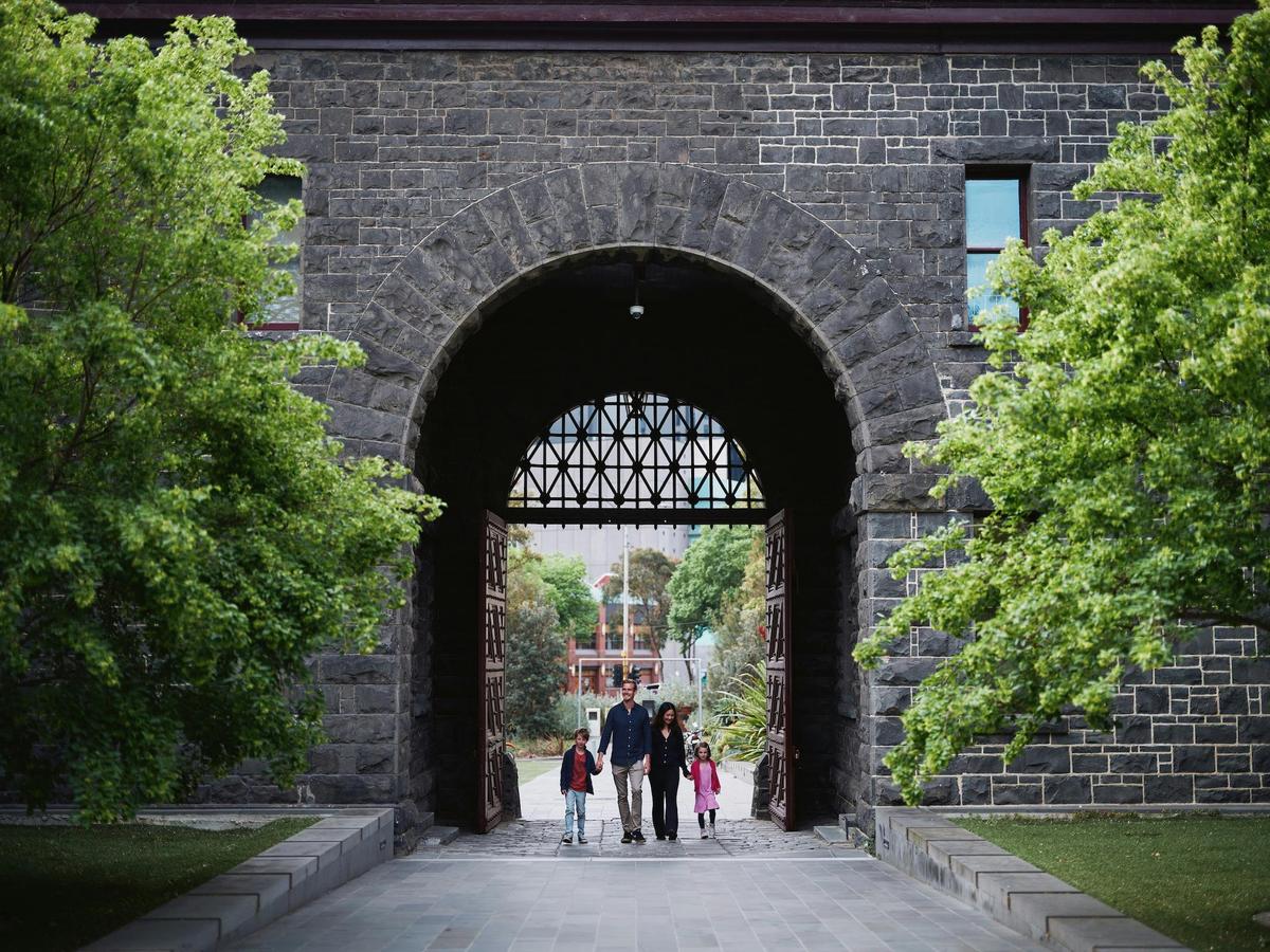 Old Melbourne Gaol Escape Artists Tour