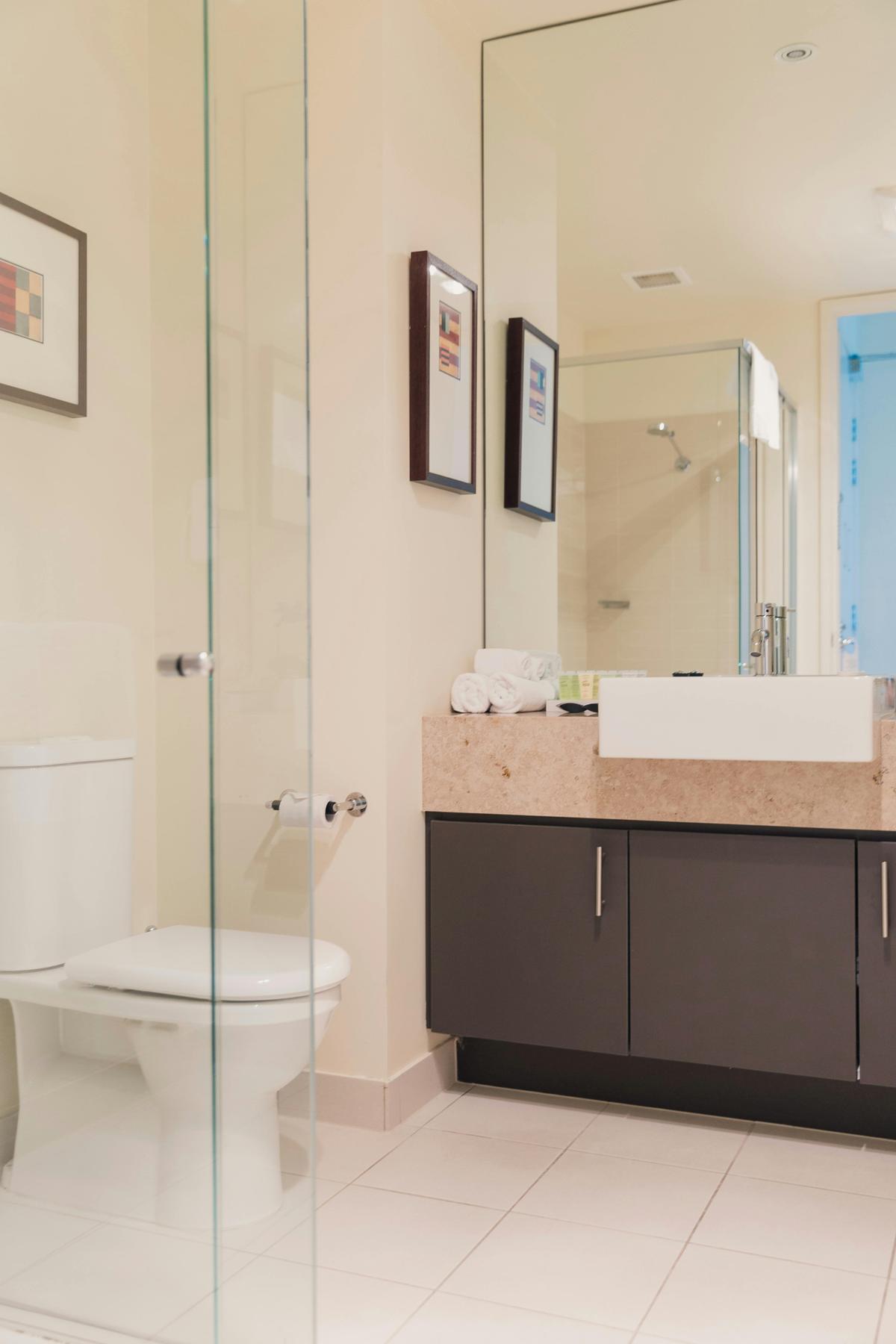 Moonah Room Bathroom