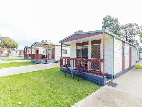 Banksia Cabin