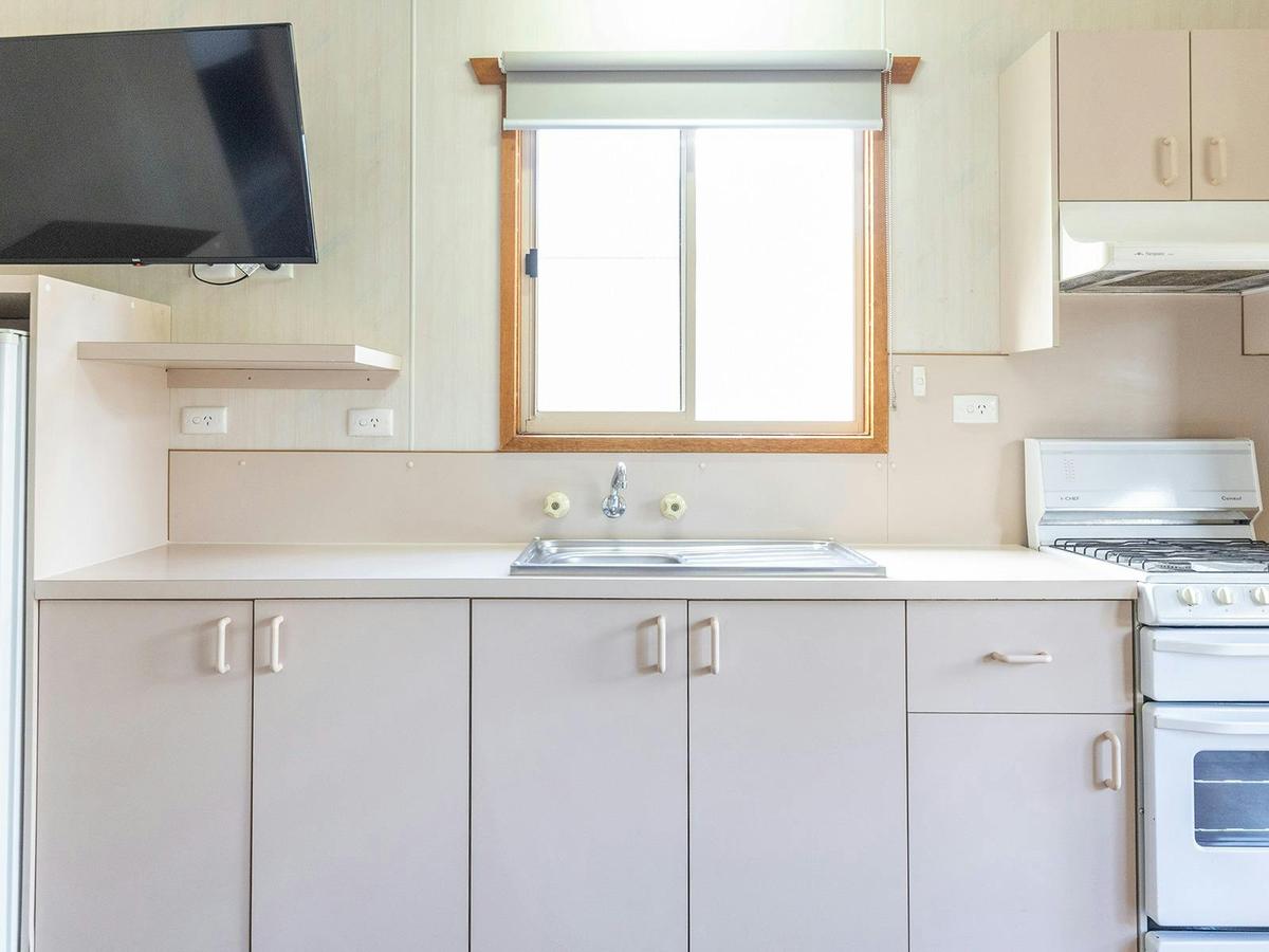 Banksia Cabin