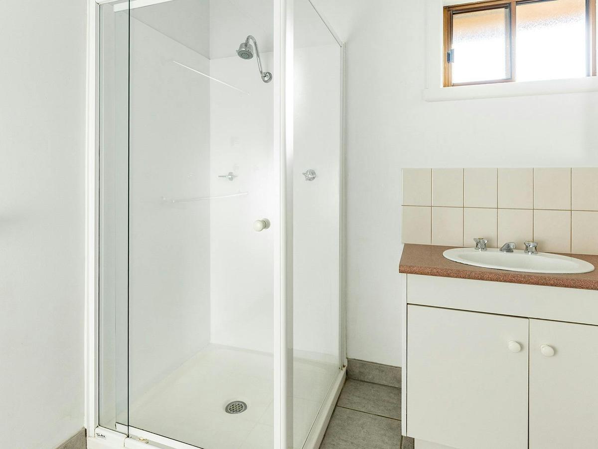 Two Bedroom Cabin | Bathroom