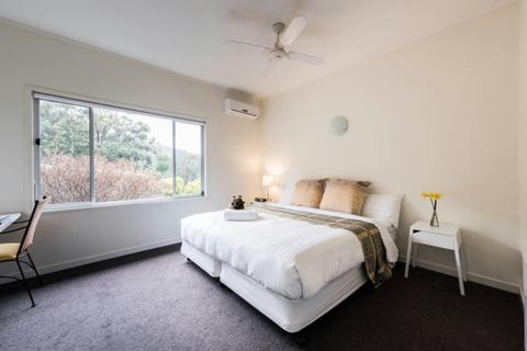 PRR_Standard King Room
