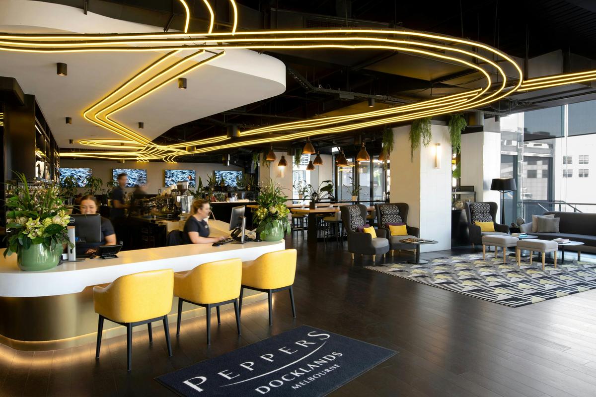 Peppers Docklands - Lobby