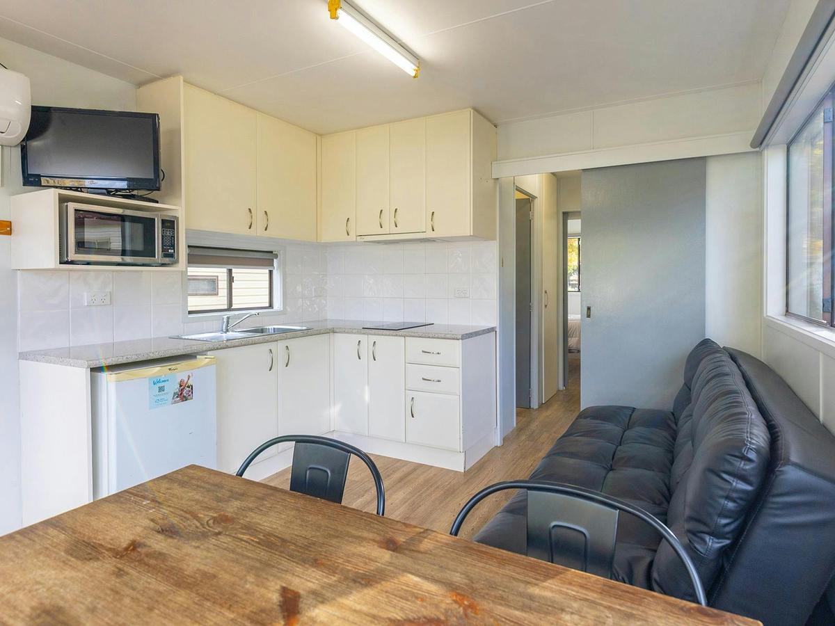 Ensuite Cabin - Dining