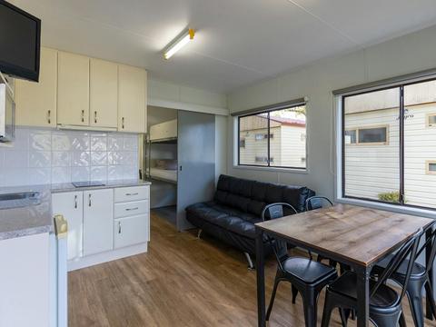 Ensuite Cabin - Kitchenette