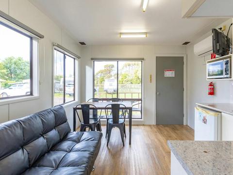Ensuite Cabin