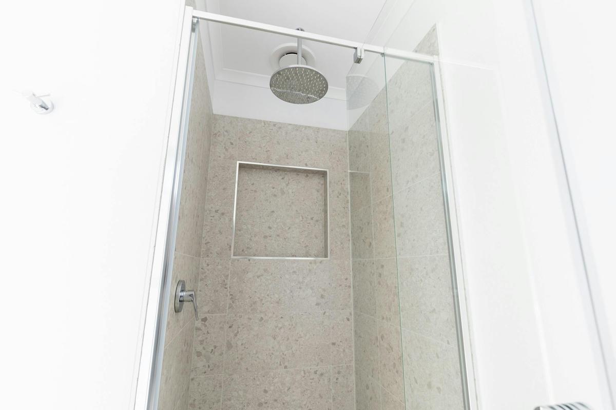 Ensuite - shower