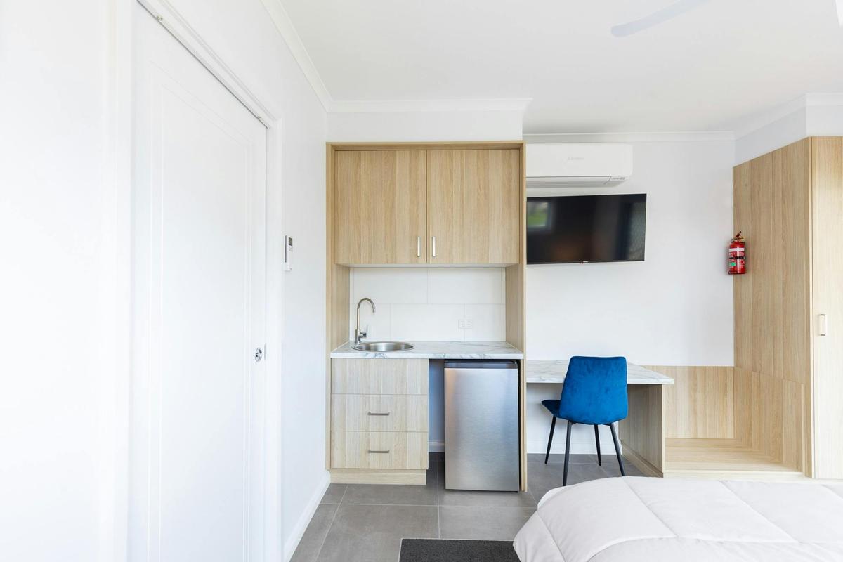 Studio - kitchenette