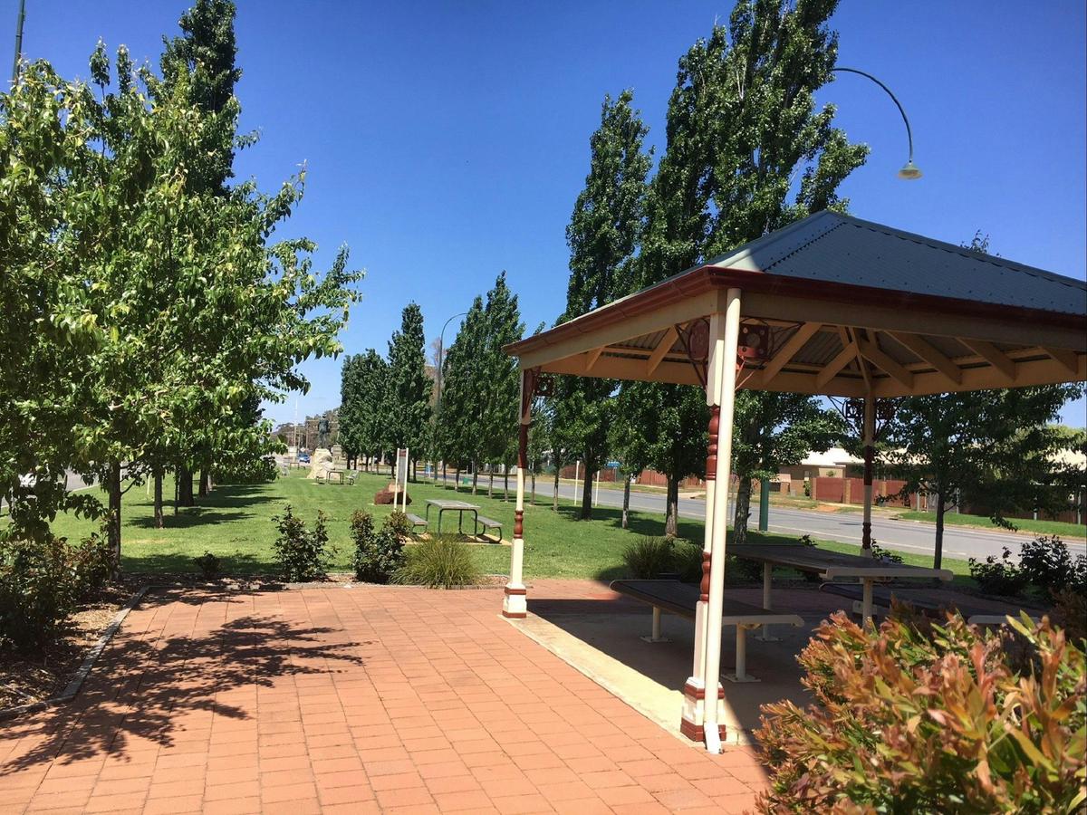The beautiful Lions Anniversary Park - Nathalia