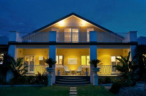 Plantation House at Whitecliffs