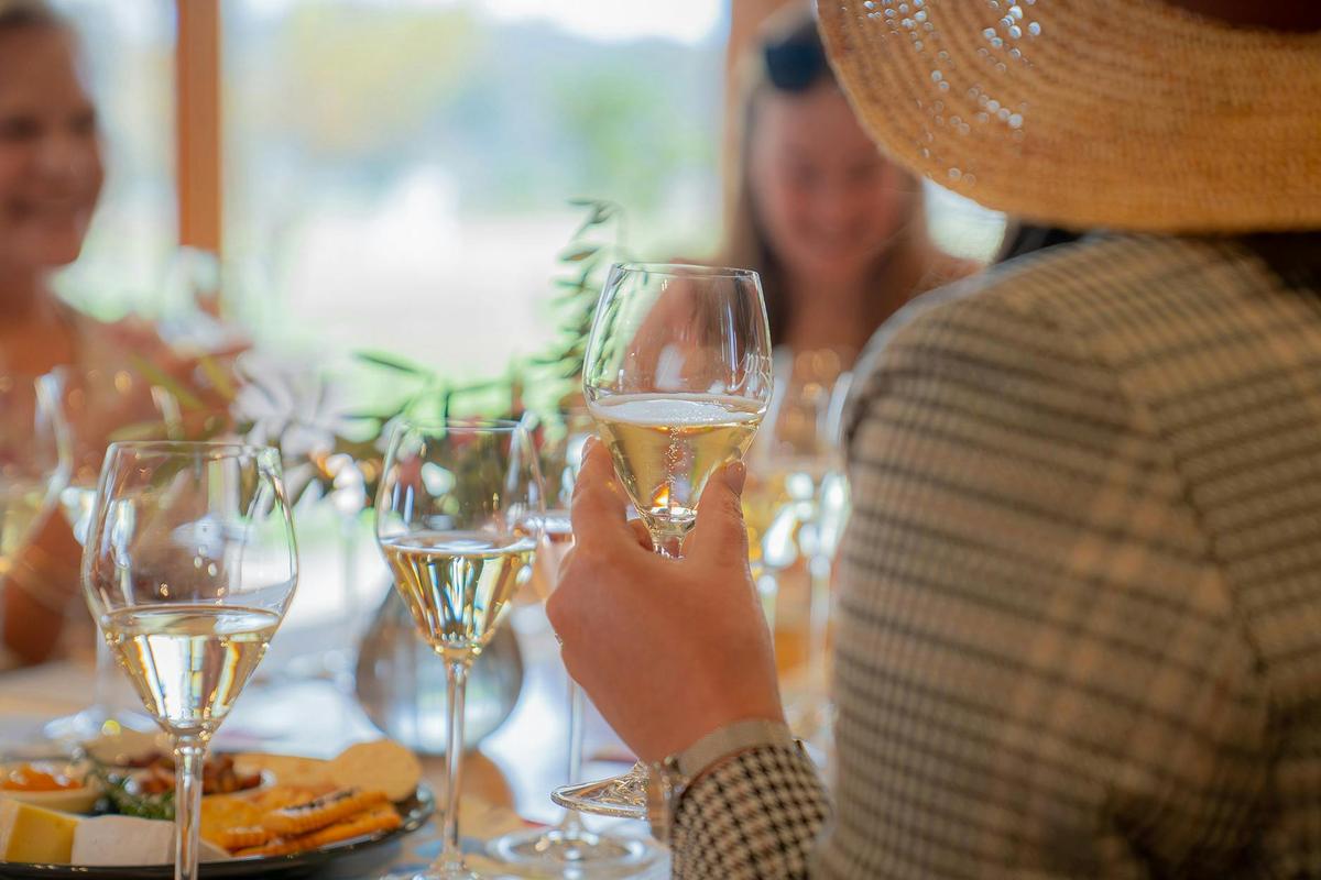 Relaxing afternoon at Pizzini Sparling Italians high tea experience