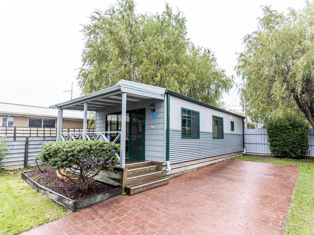 Three Bedroom Villa | Exterior and parking