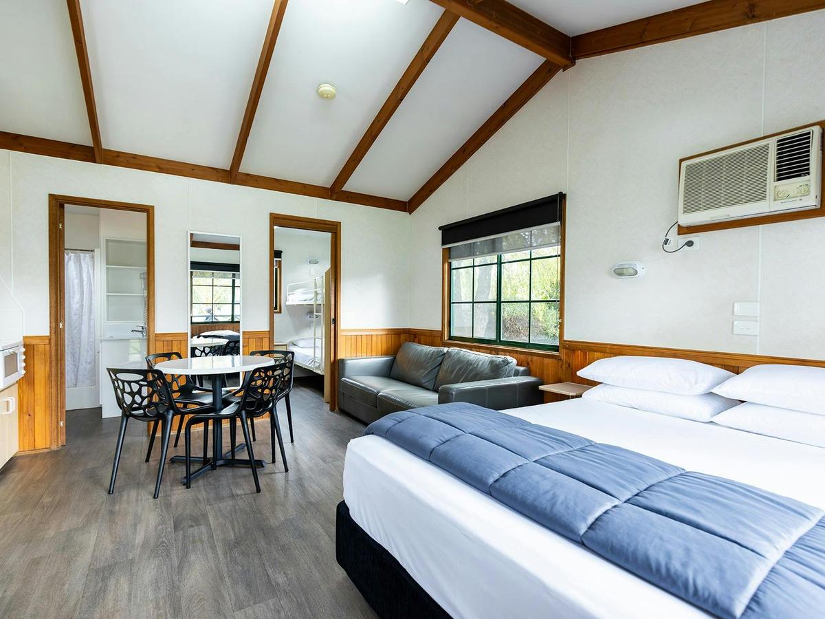 One Bedroom Villa | Main Living Area with Bed